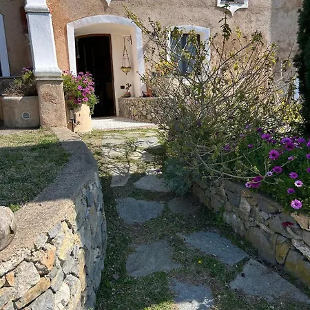 Tenuta Buraggi * Finale Ligure
